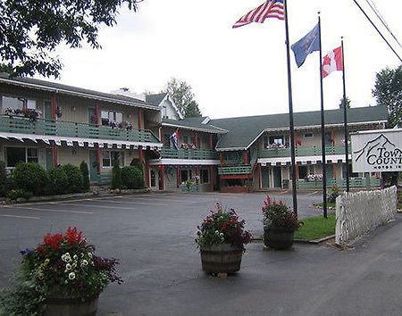 Town & Country Motor Inn Lake Placid Esterno foto
