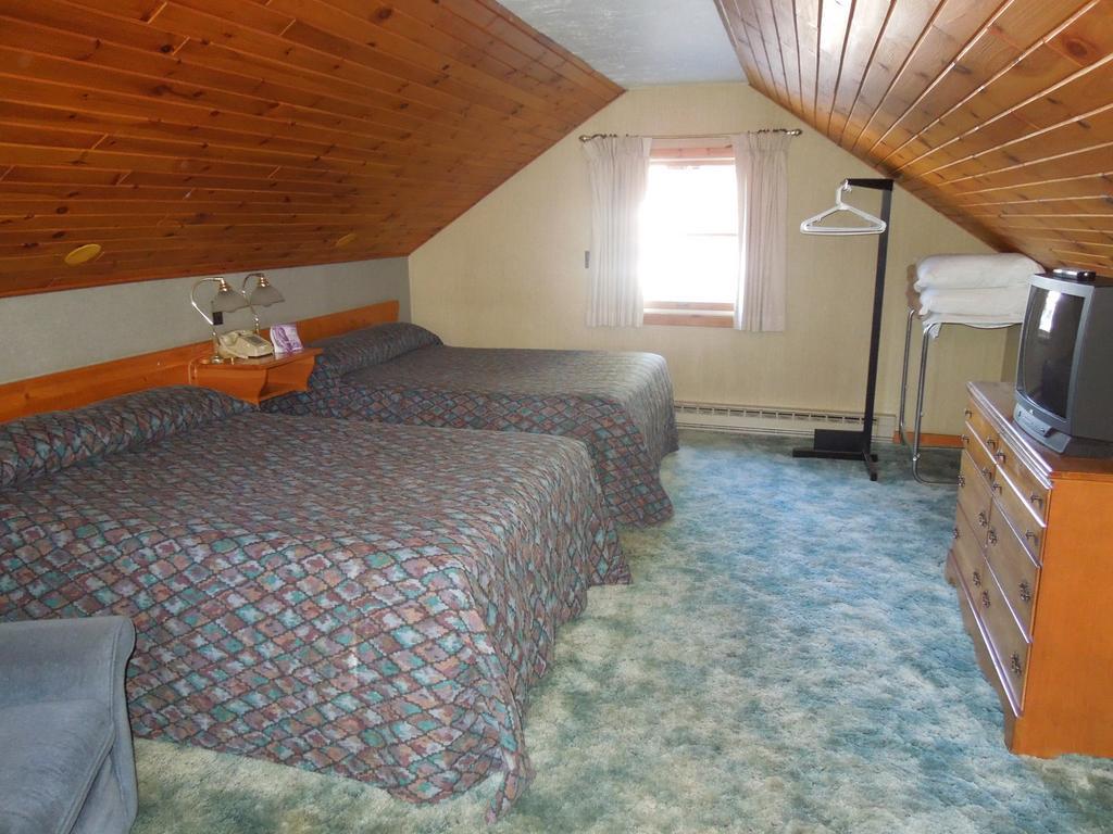 Town & Country Motor Inn Lake Placid Esterno foto